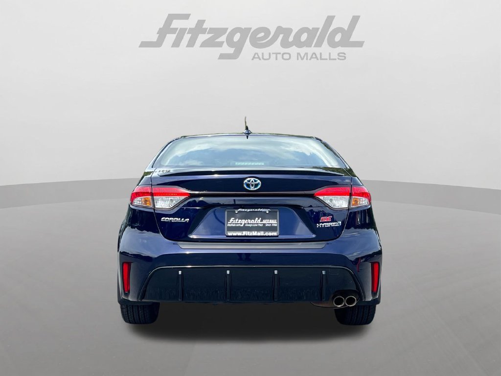 Used 2023 Toyota Corolla SE w/ SE Package FWD image 7