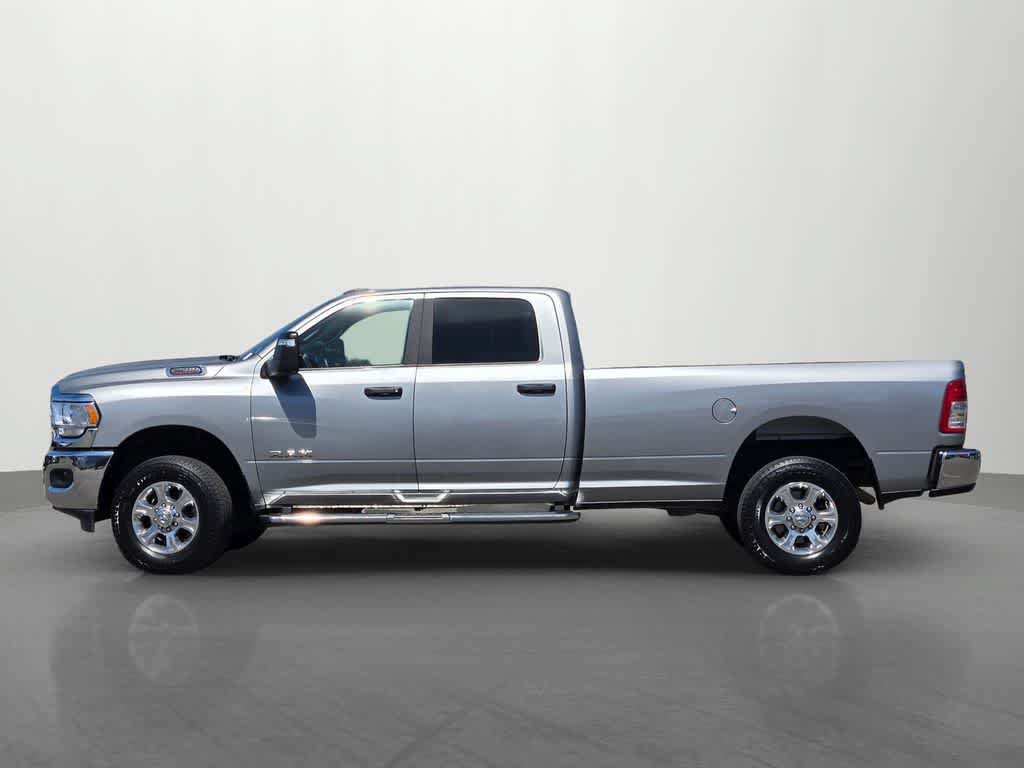 Used 2024 RAM 2500 Big Horn AWD/4WD image 3