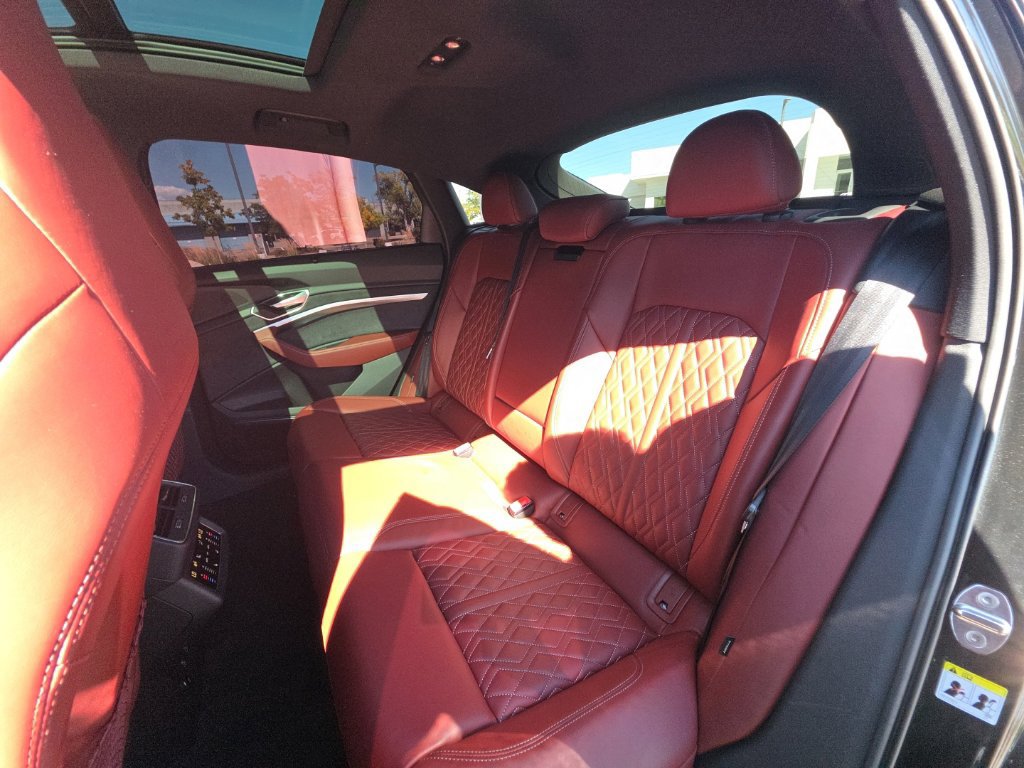 Used 2023 Audi e-tron S Prestige w/ Prestige Package AWD/4WD image 22