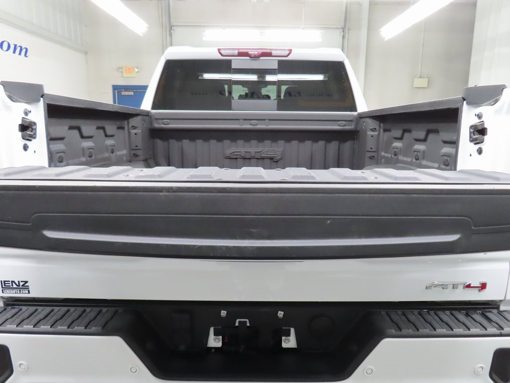 Used 2024 GMC Sierra 1500 AT4 w/ Technology Package image 41