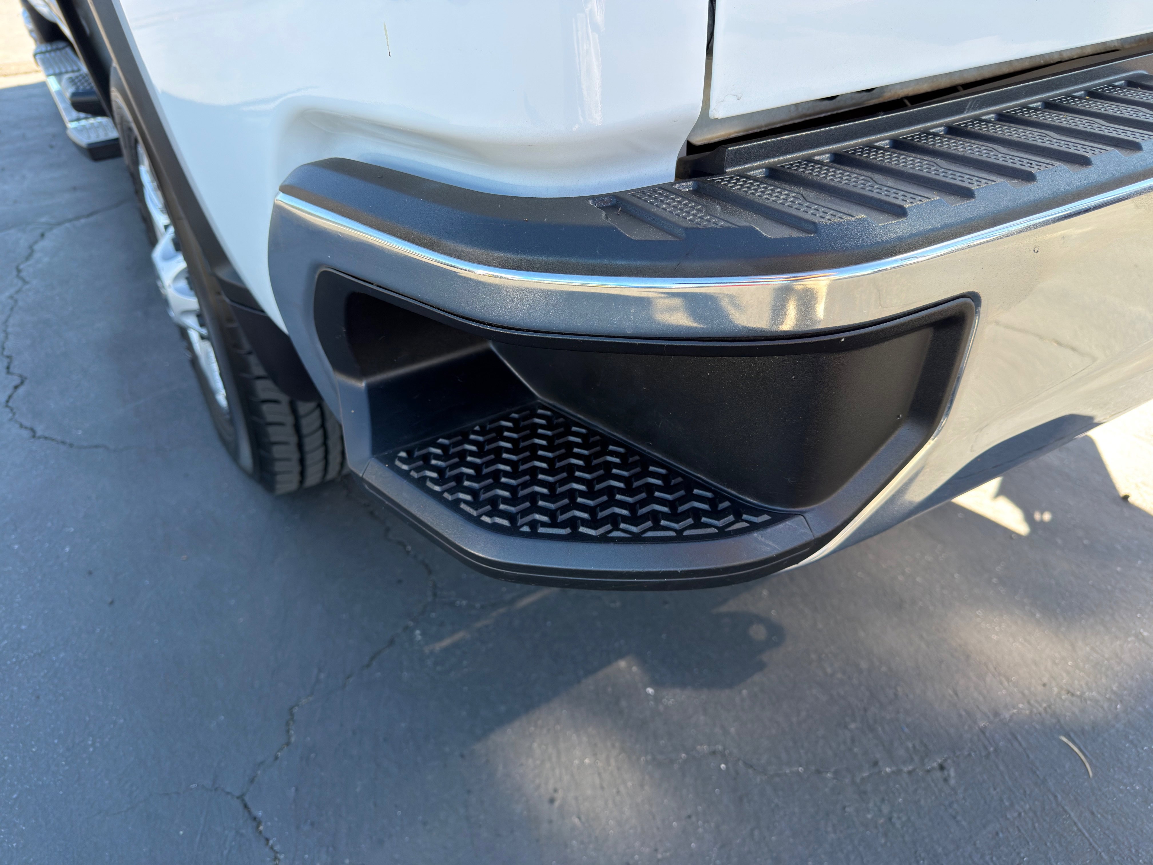 Used 2025 Chevrolet Silverado 2500 LT w/ Convenience Package image 20