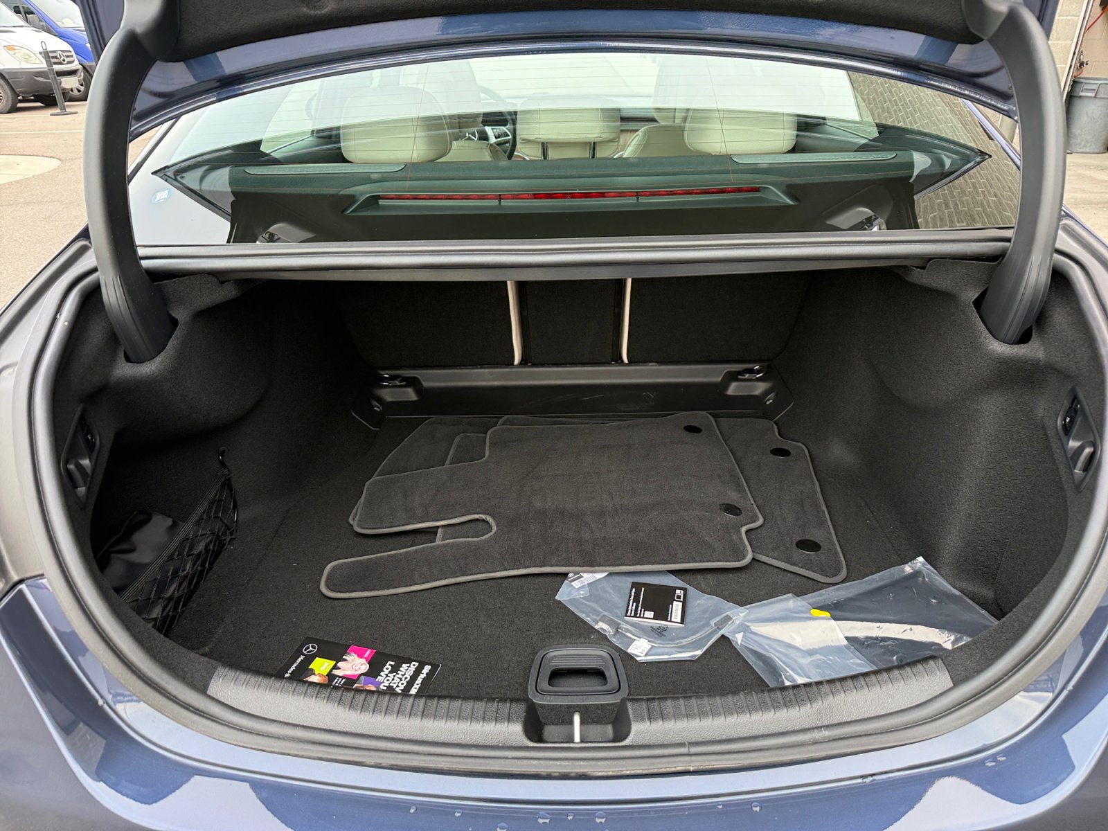 Used 2025 Mercedes-Benz C 300 4MATIC Sedan image 34