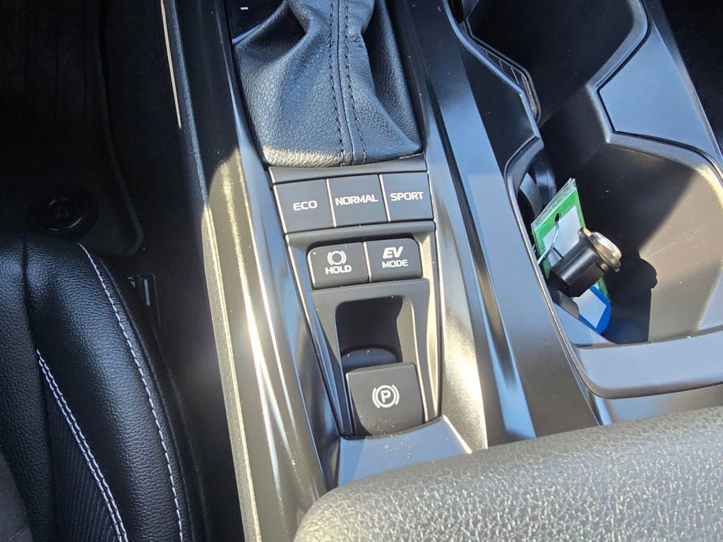 Used 2026 Toyota Camry Hybrid w/ Convenience Package FWD image 26