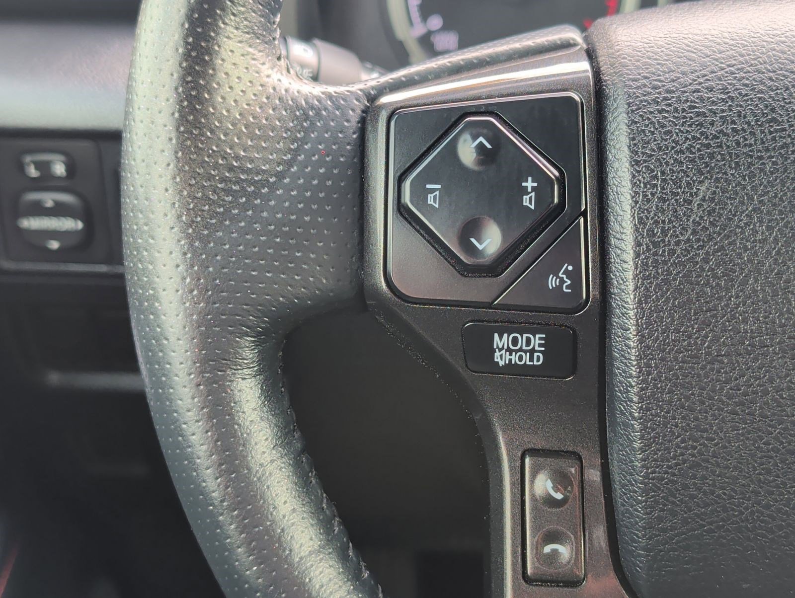 Used 2023 Toyota 4Runner TRD Off-Road Premium image 14