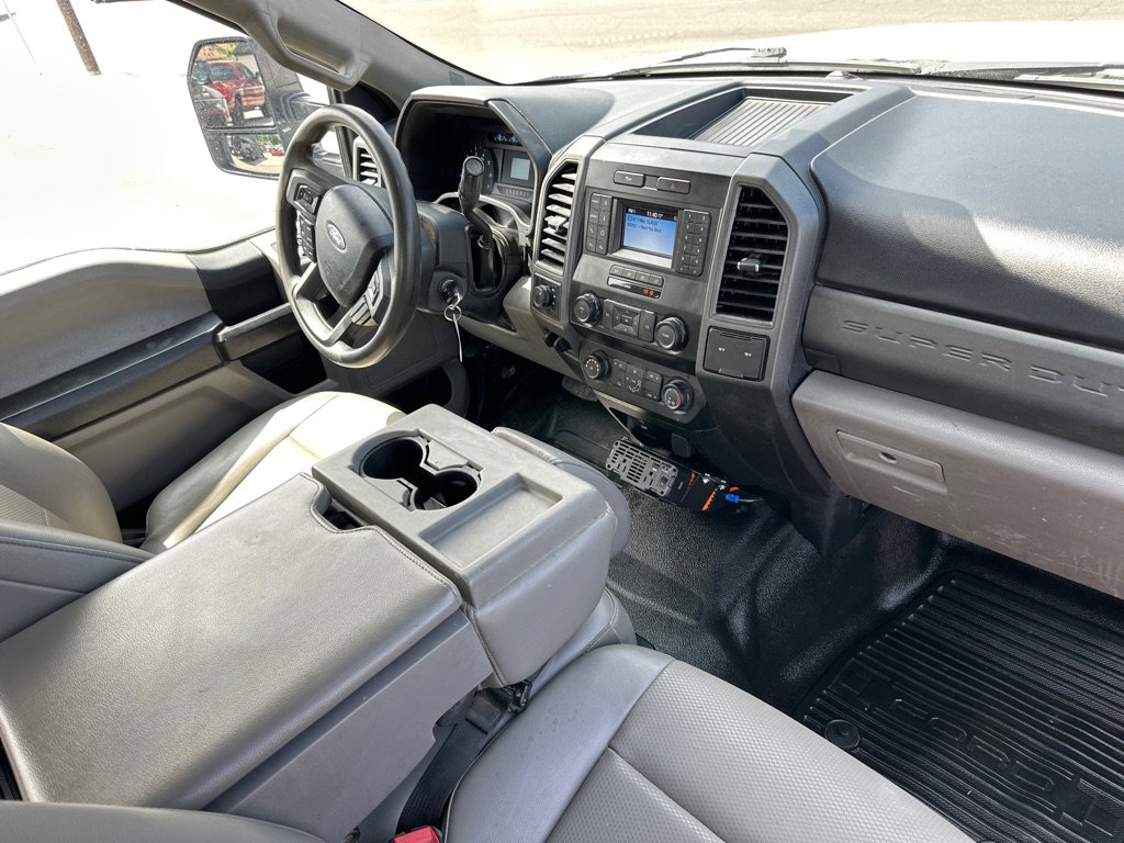 Used 2020 Ford F250 XL w/ Power Equipment Group image 8