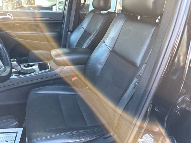Used 2021 Jeep Grand Cherokee Laredo X image 22