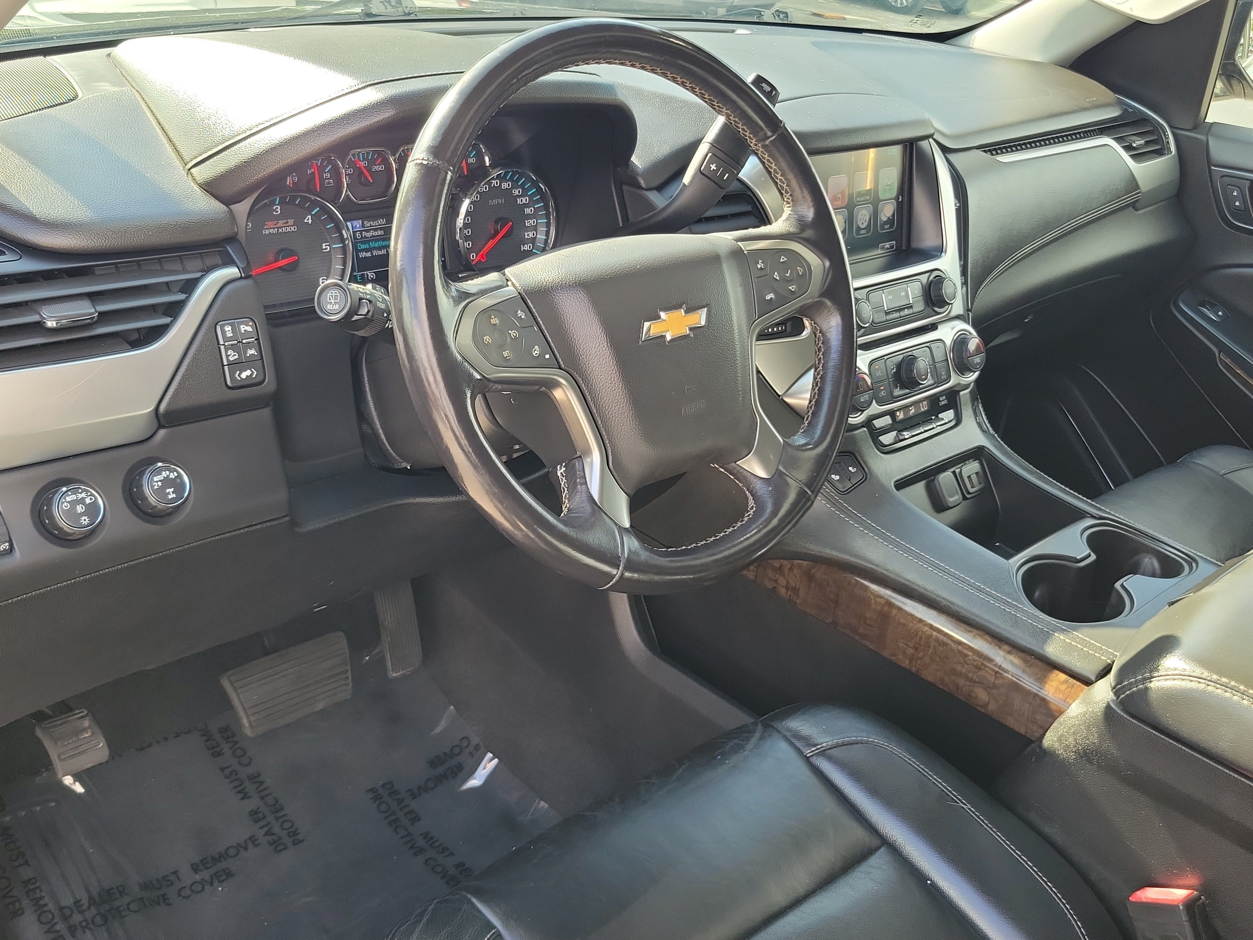 Used 2020 Chevrolet Suburban LT AWD/4WD image 9