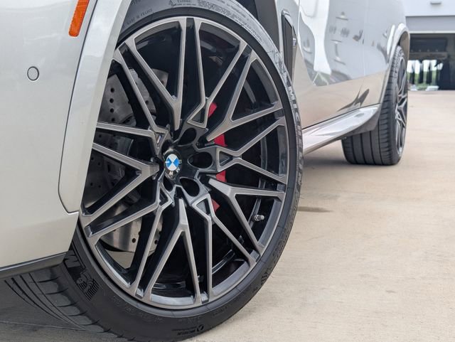 Used 2021 BMW X5 M w/ Competition Package AWD/4WD image 2