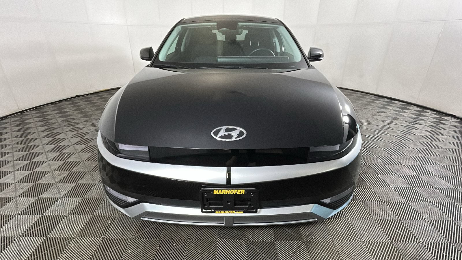 Used 2024 Hyundai Ioniq 5 SE AWD/4WD image 9
