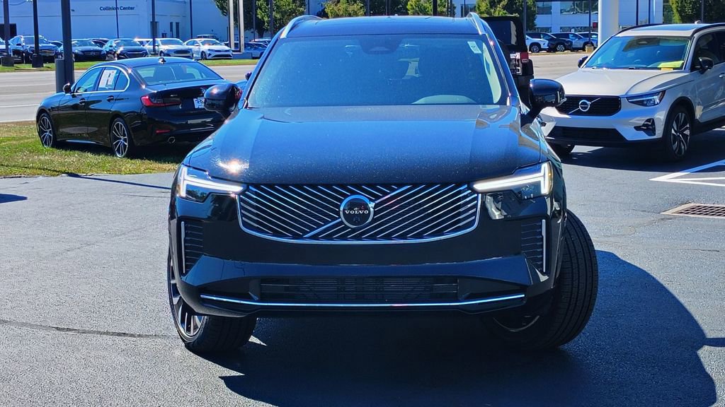 New 2026 Volvo XC90 B6 Plus w/ Protection Package Premier image 34