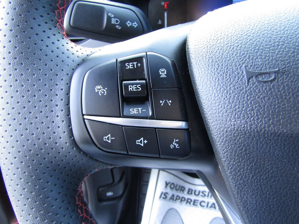 Used 2023 Ford Escape ST-Line w/ Tech Pack #1 AWD/4WD image 19