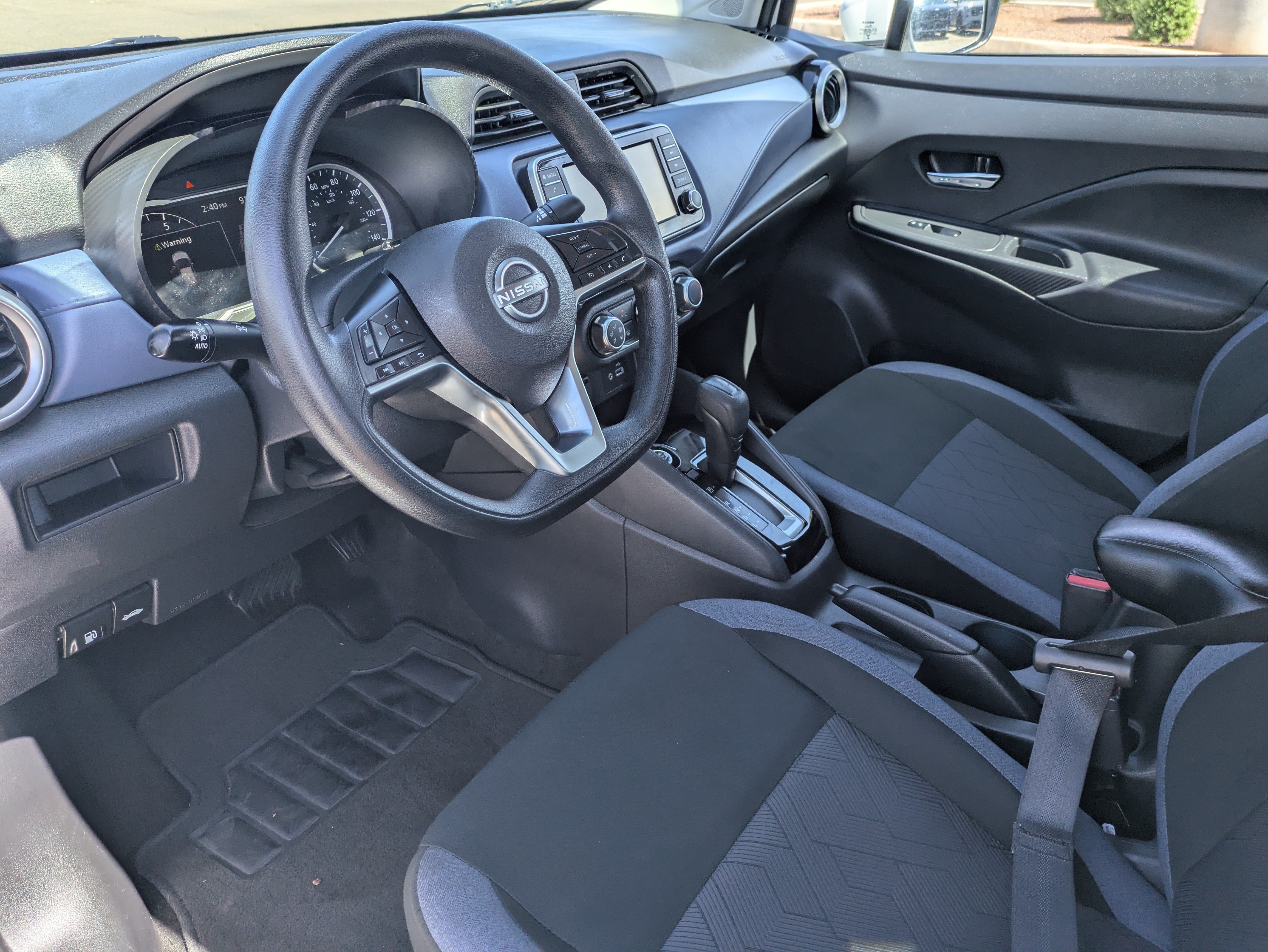 Used 2024 Nissan Versa SV FWD image 24