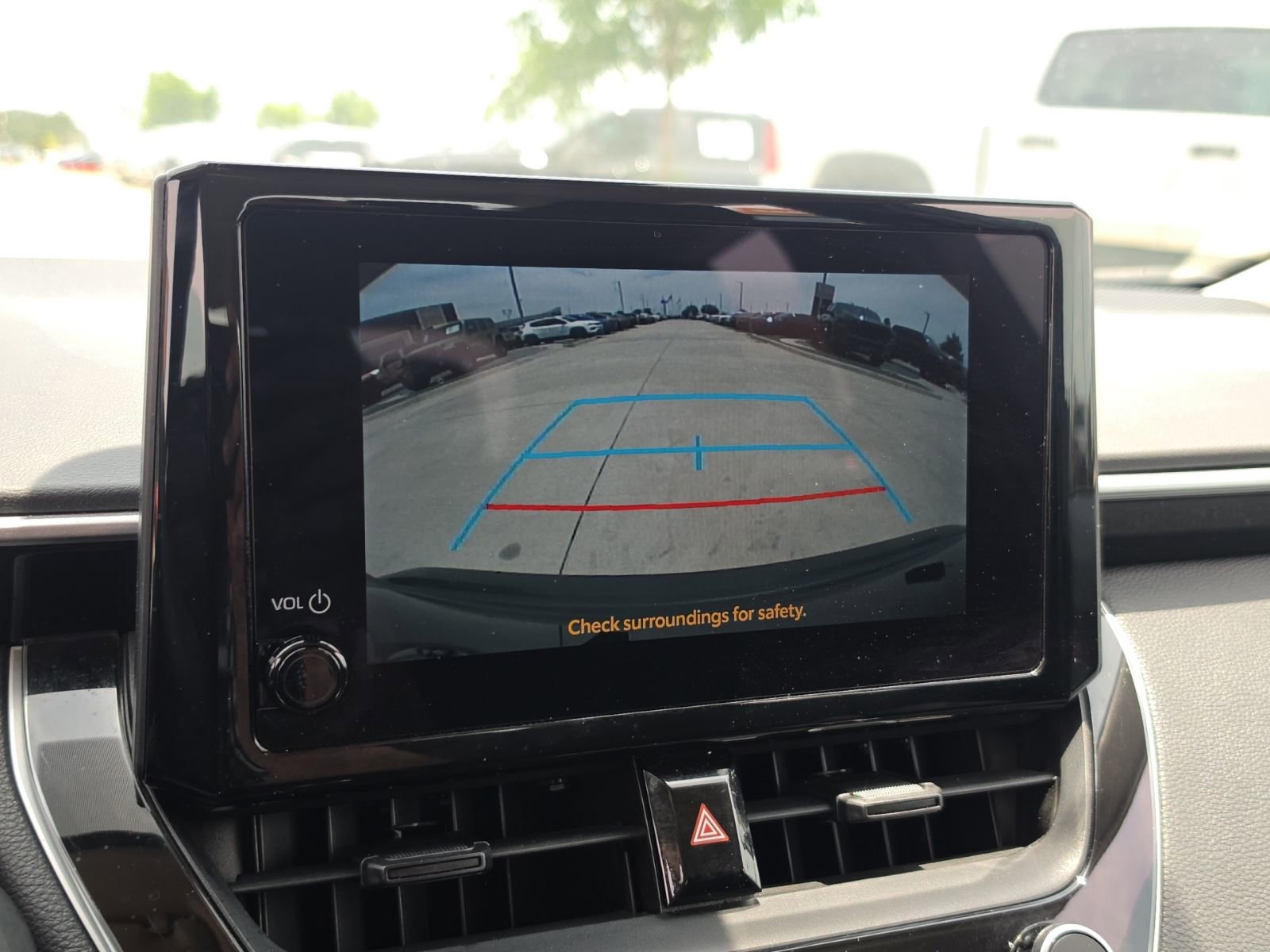 Used 2024 Toyota Corolla LE FWD image 21