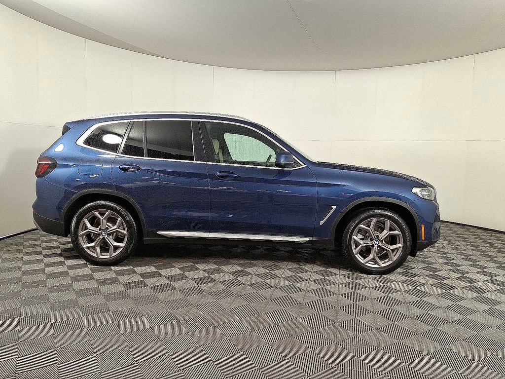 Used 2022 BMW X3 xDrive30i w/ Convenience Package AWD/4WD image 10