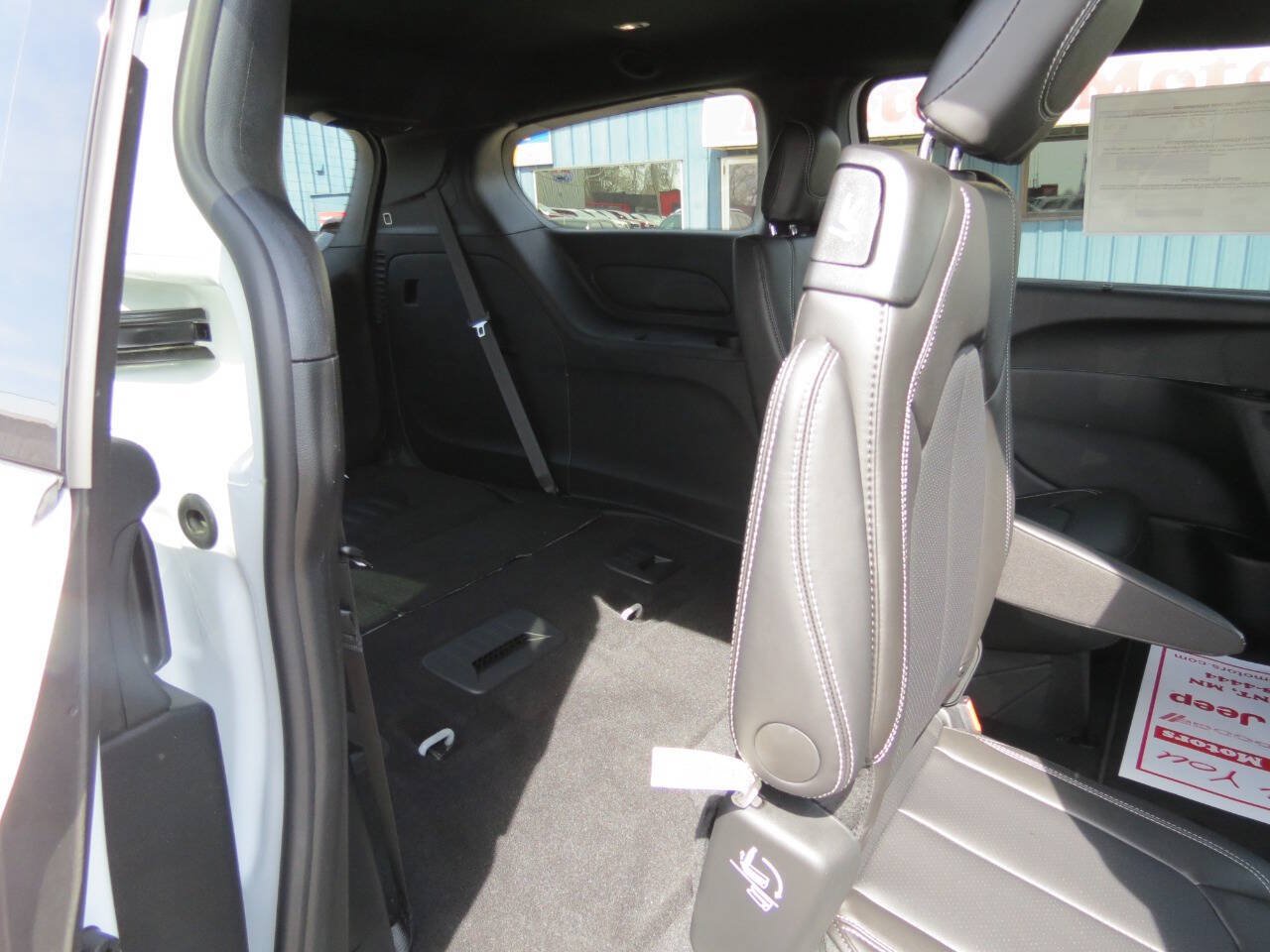New 2026 Chrysler Voyager LX FWD image 19