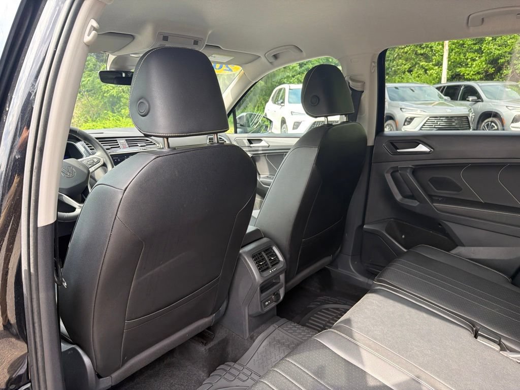 Used 2024 Volkswagen Tiguan Wolfsburg Edition AWD/4WD image 15