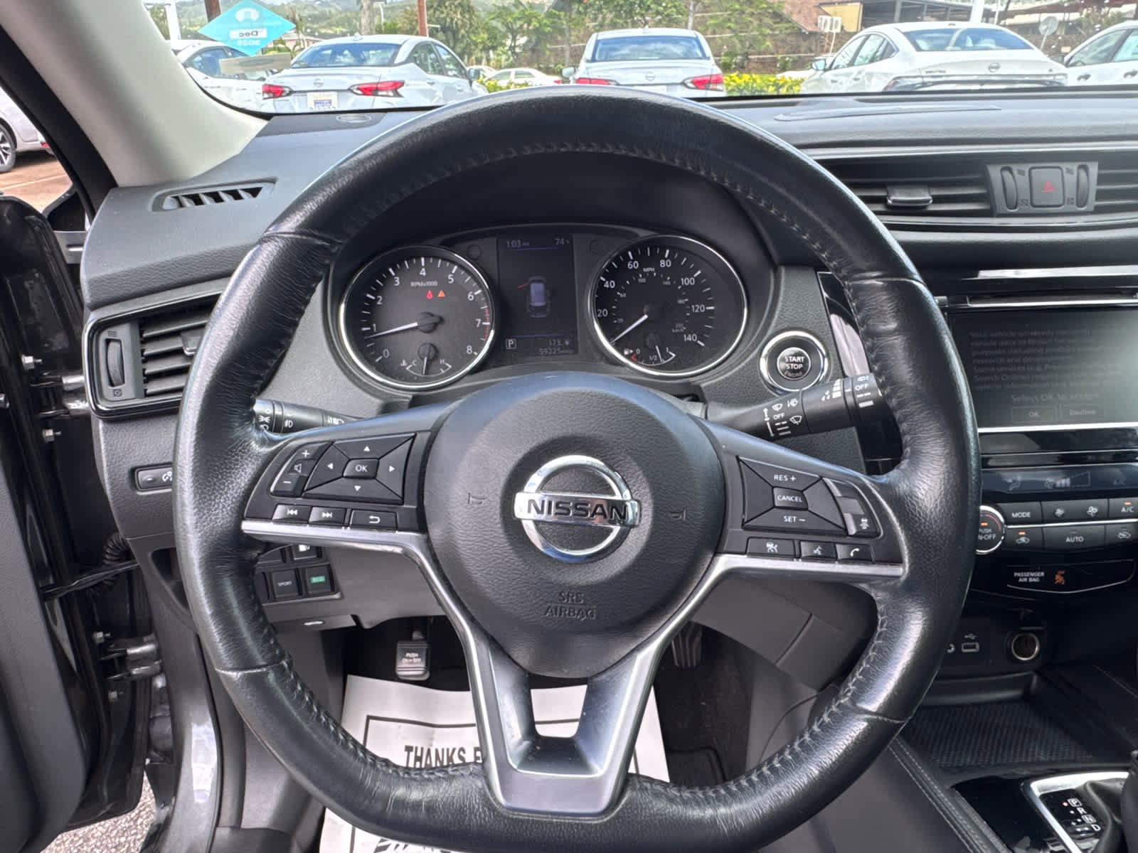Used 2018 Nissan Rogue SL image 8