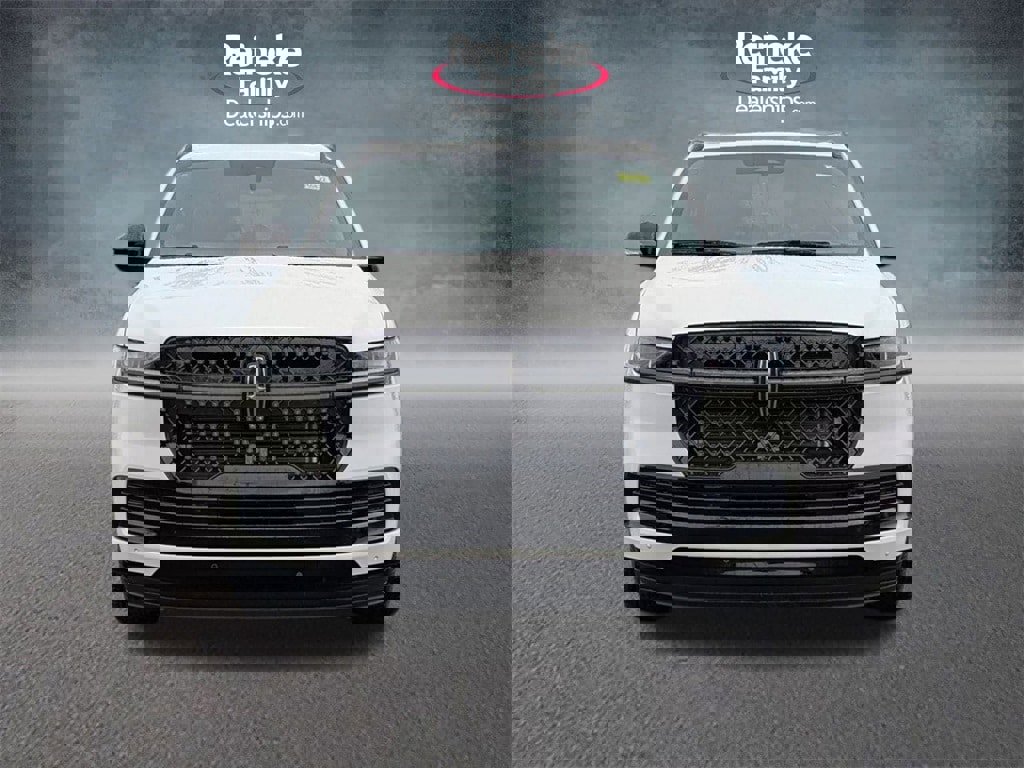 New 2025 Lincoln Navigator L Reserve w/ Jet Appearance Package image 2