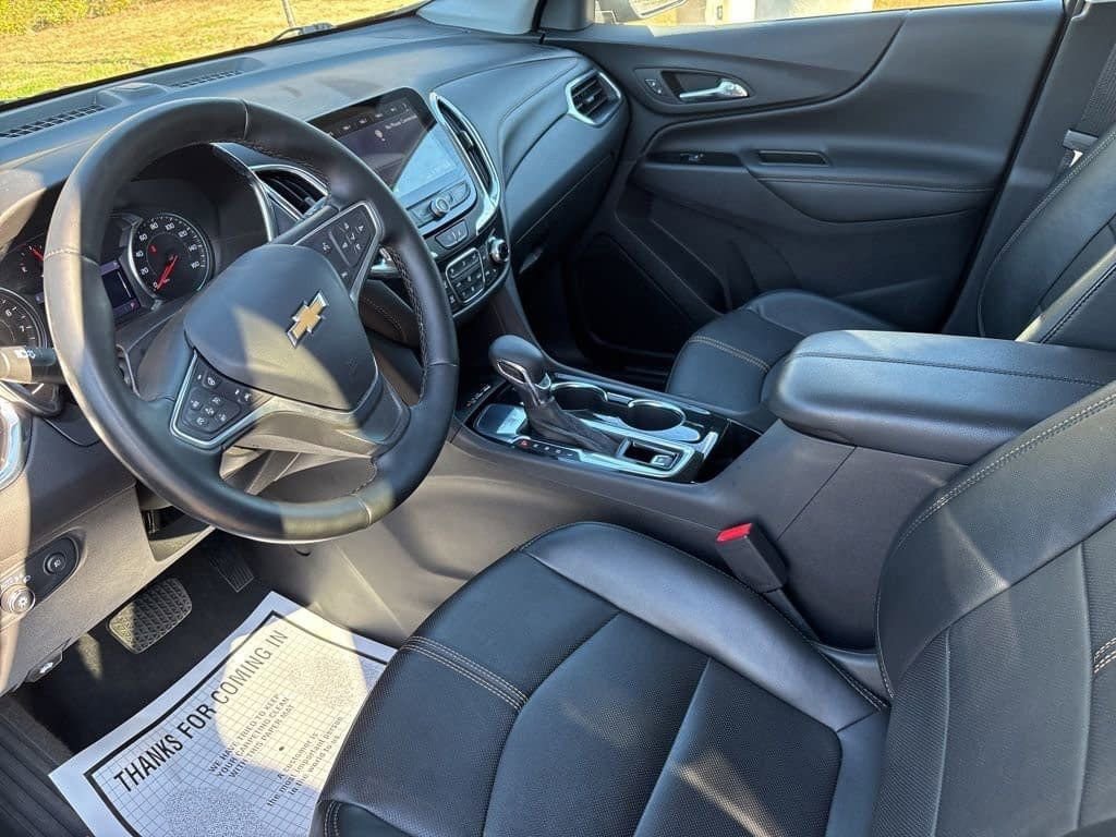 Used 2023 Chevrolet Equinox Premier image 14