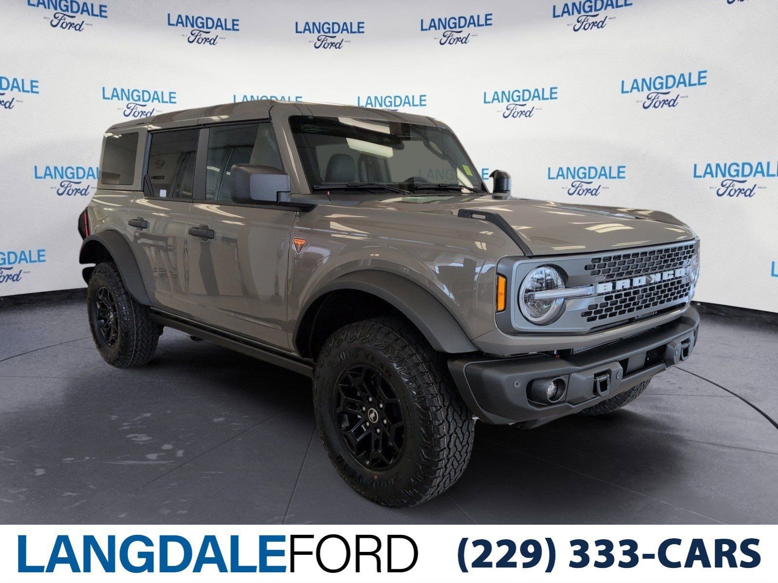 New 2026 Ford Bronco Badlands AWD/4WD image 1