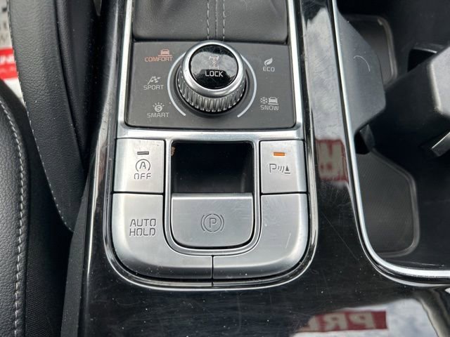 Used 2025 Kia Telluride EX w/ EX Captain's Chair Package AWD/4WD image 31