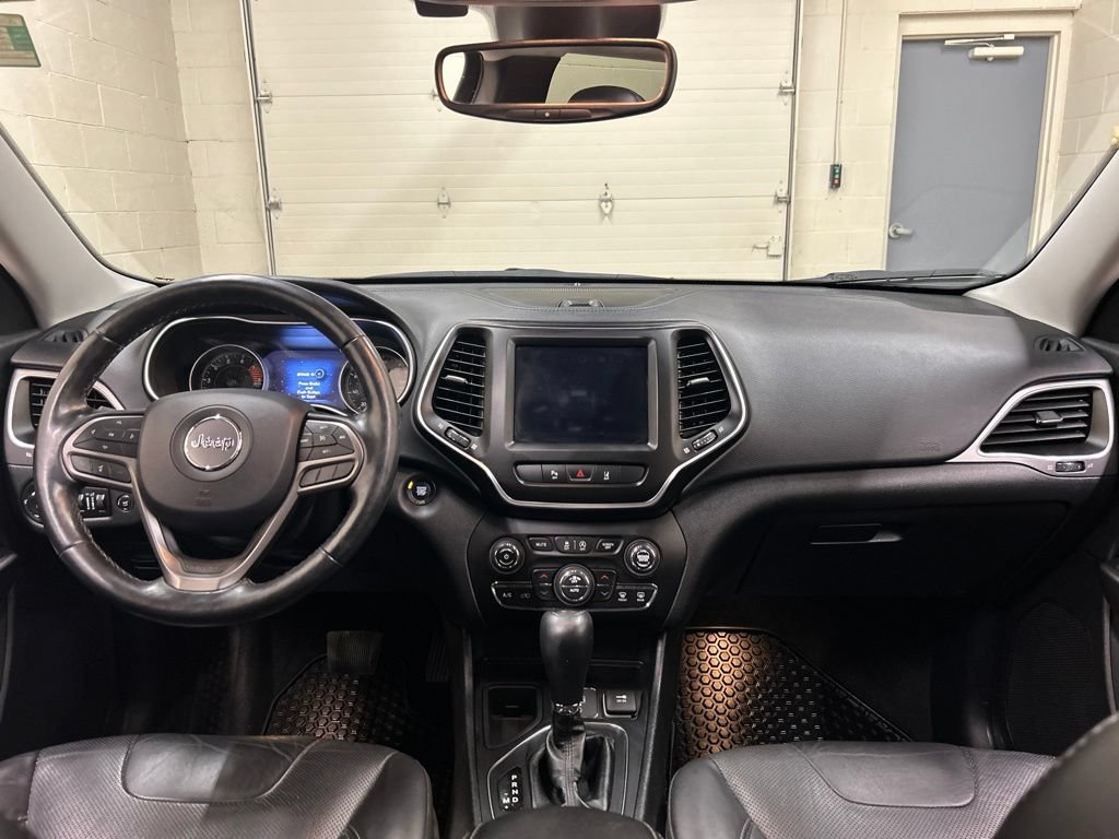 Used 2021 Jeep Cherokee Latitude Lux w/ Sun & Sound Group FWD image 18