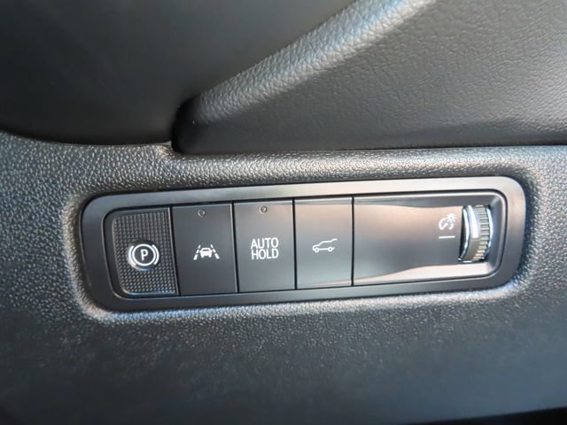 Certified 2025 Chevrolet Equinox EV RS w/ Convenience Package II AWD/4WD image 35