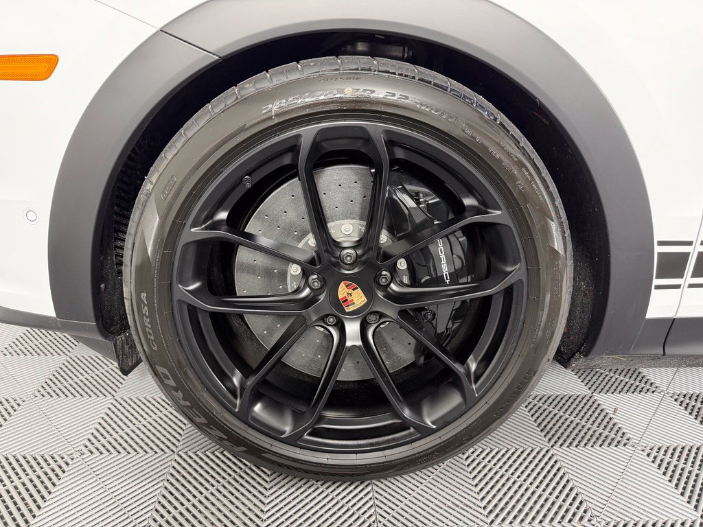 New 2027 Porsche Cayenne Turbo GT AWD/4WD image 16