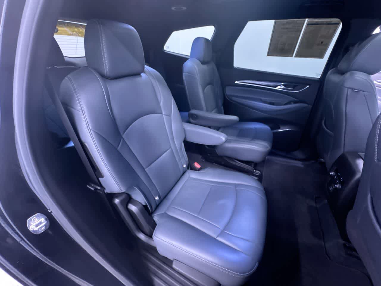 Used 2023 Buick Enclave Essence w/ Experience Buick Package AWD/4WD image 38
