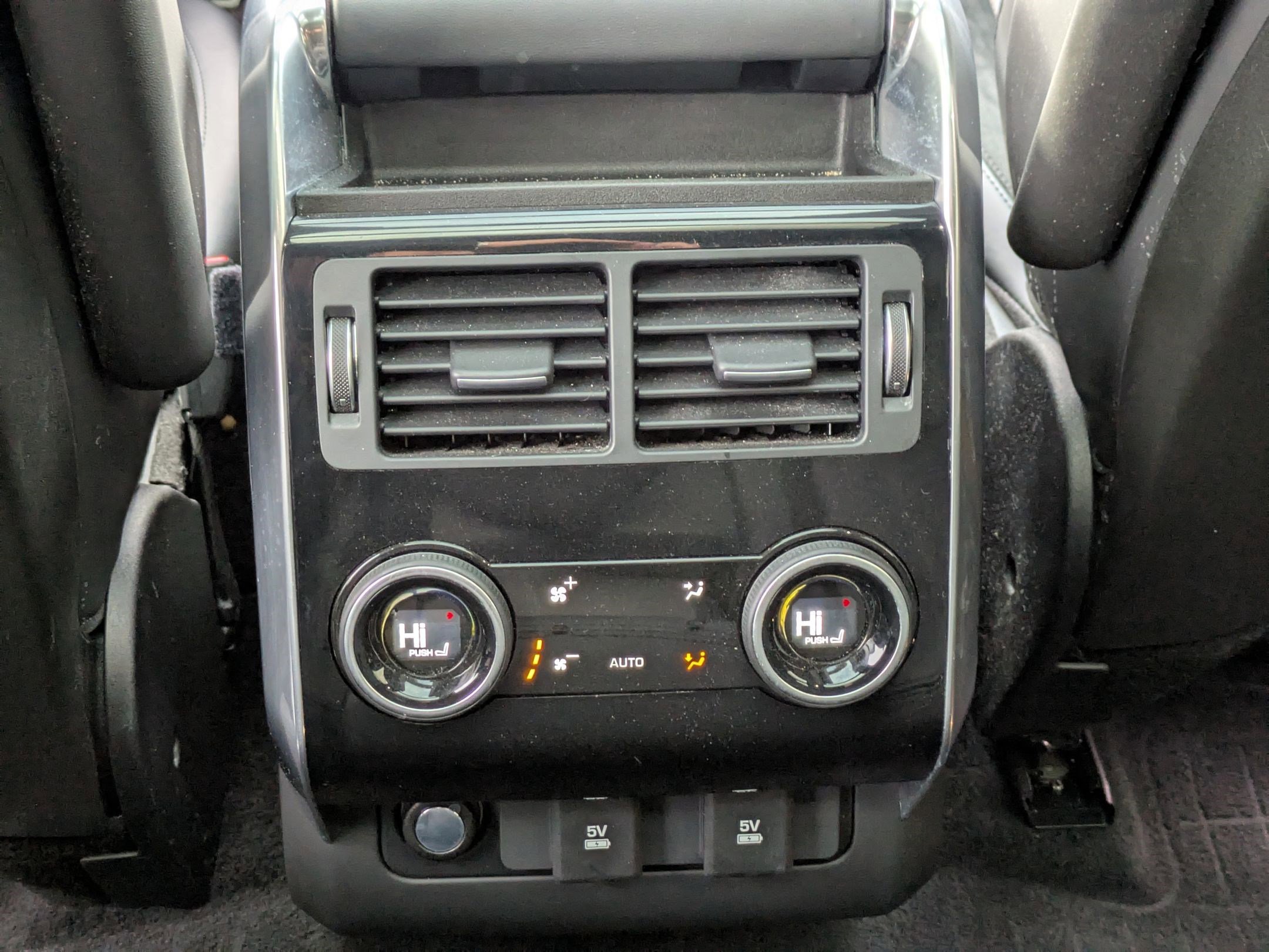 Used 2019 Land Rover Range Rover Sport HST image 25