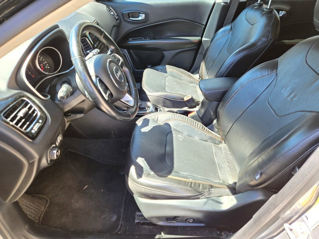 Used 2020 Jeep Compass Limited image 6