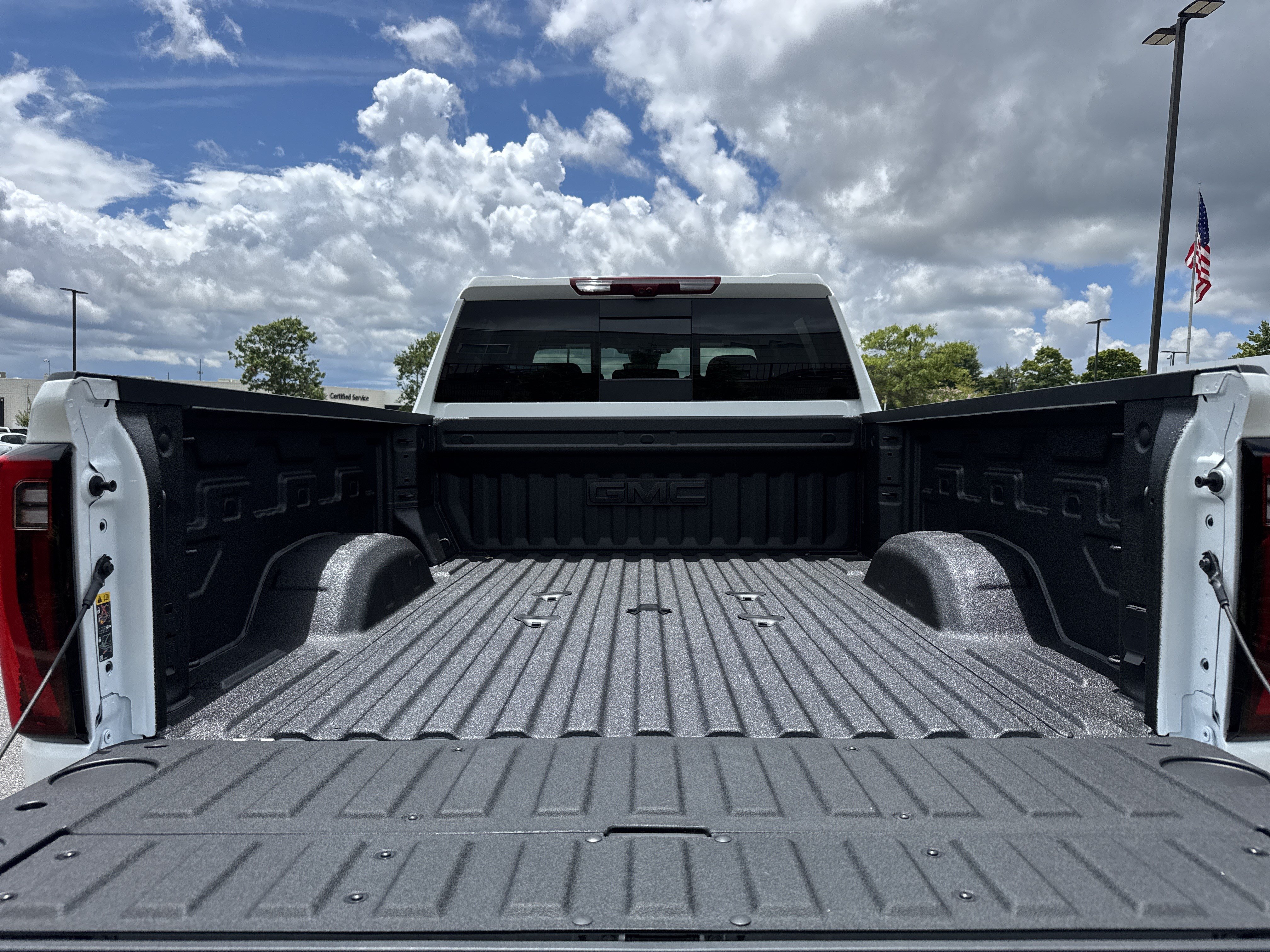 New 2026 GMC Sierra 2500 Denali w/ Denali Reserve Package AWD/4WD image 33