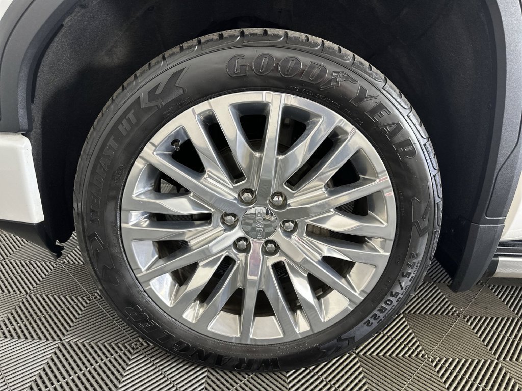 Used 2019 GMC Sierra 1500 Denali w/ Denali Ultimate Package AWD/4WD image 37