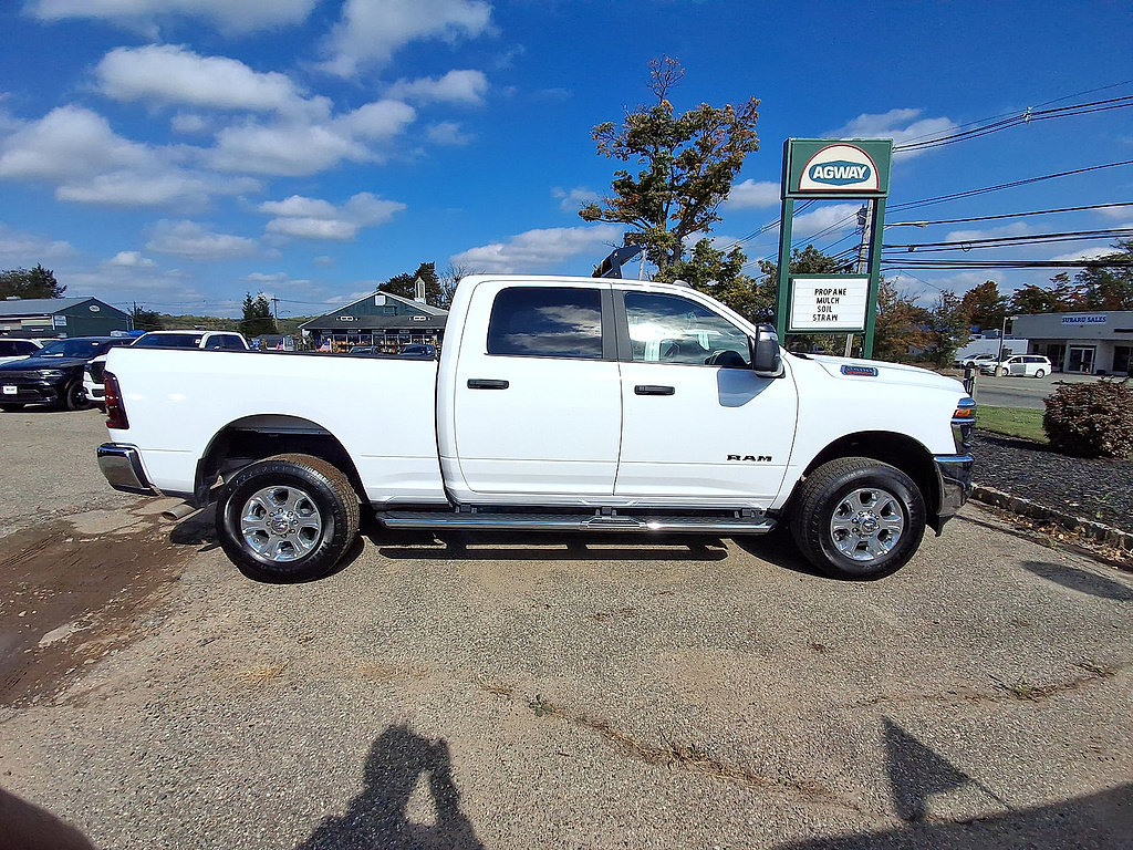 Used 2026 RAM 2500 Big Horn AWD/4WD image 9