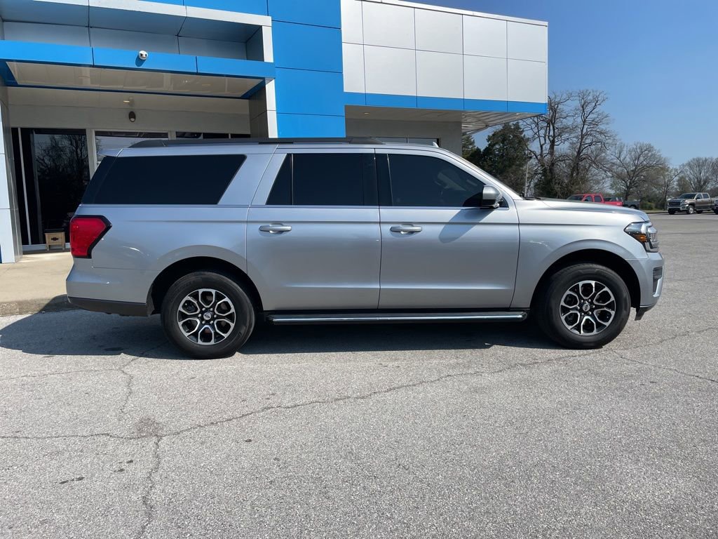 Used 2022 Ford Expedition Max XLT AWD/4WD image 55