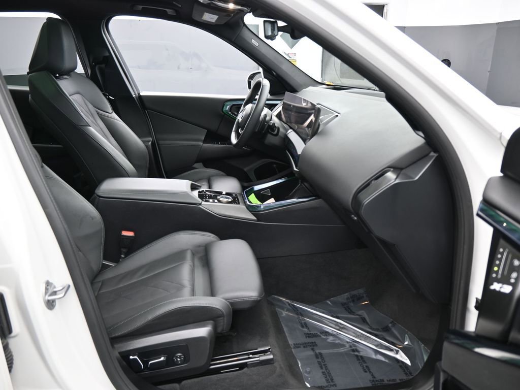 Used 2025 BMW X3 xDrive30i AWD/4WD image 47