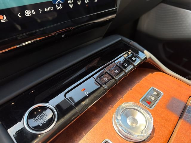 Used 2025 Lincoln Navigator Black Label AWD/4WD image 27