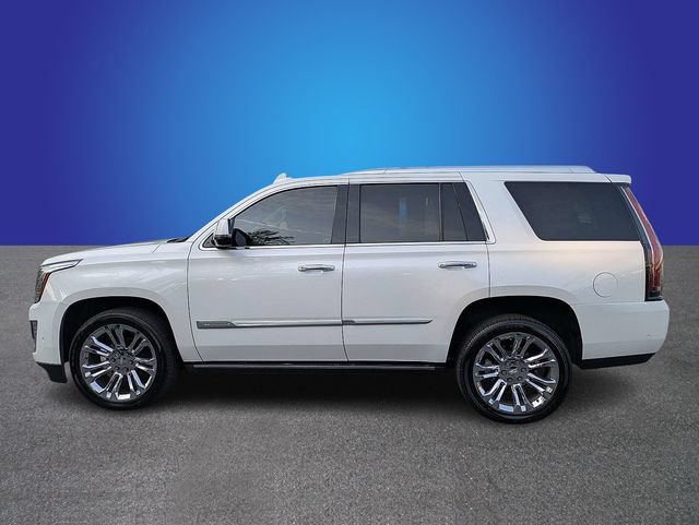 Used 2020 Cadillac Escalade Premium Luxury AWD/4WD image 2