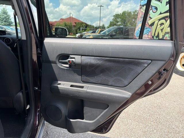 Used 2012 Scion xB FWD image 23