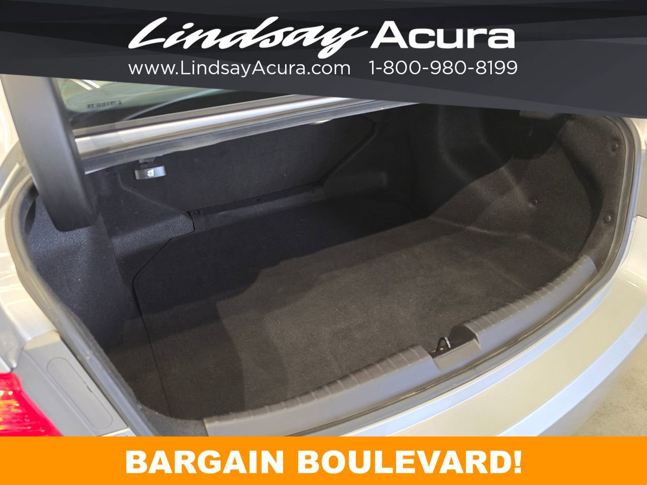 Used 2015 Acura ILX FWD image 7