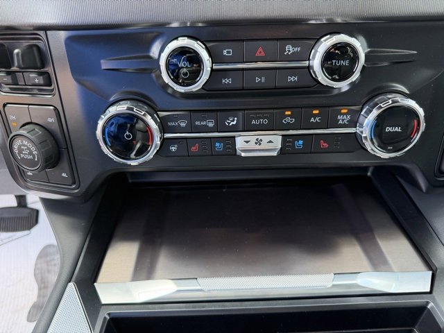 New 2026 Ford F350 Platinum image 11