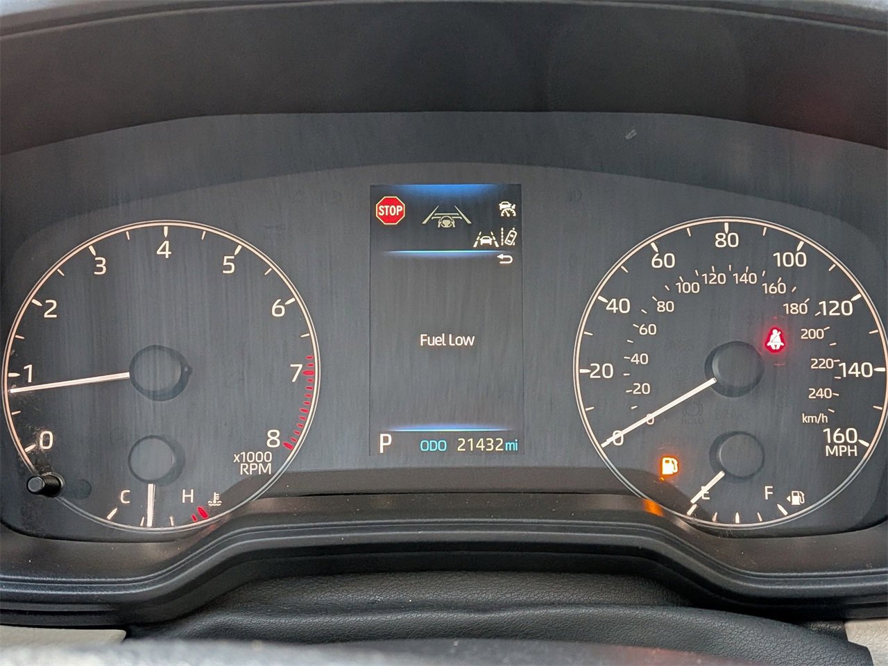 Used 2025 Toyota Corolla LE image 13