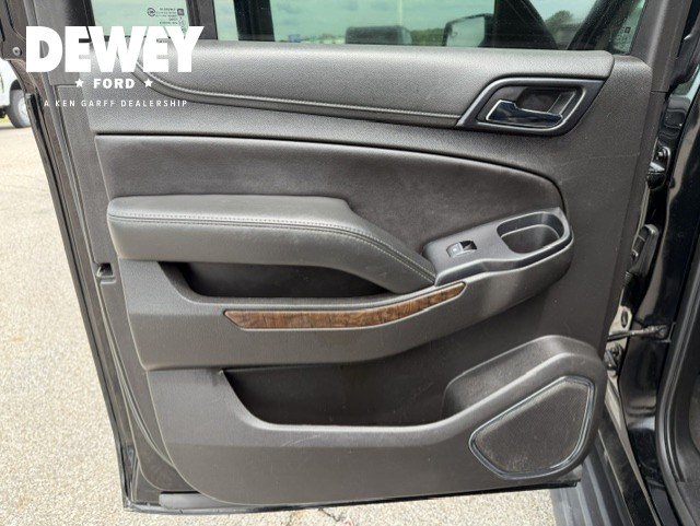 Used 2020 Chevrolet Suburban LT AWD/4WD image 22
