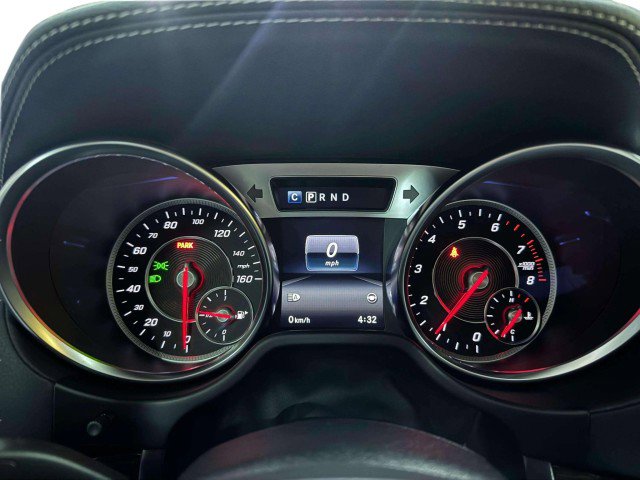 Used 2020 Mercedes-Benz SL 550 image 32