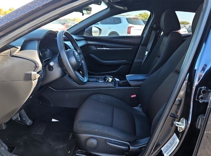 Used 2022 MAZDA MAZDA3 s image 6