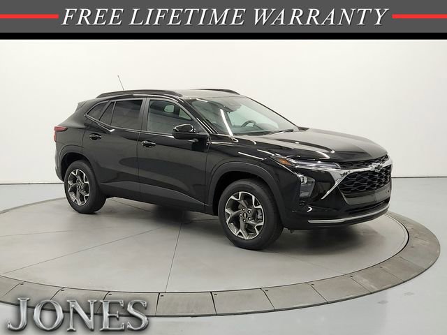 New 2025 Chevrolet Trax LT w/ Driver Confidence Package