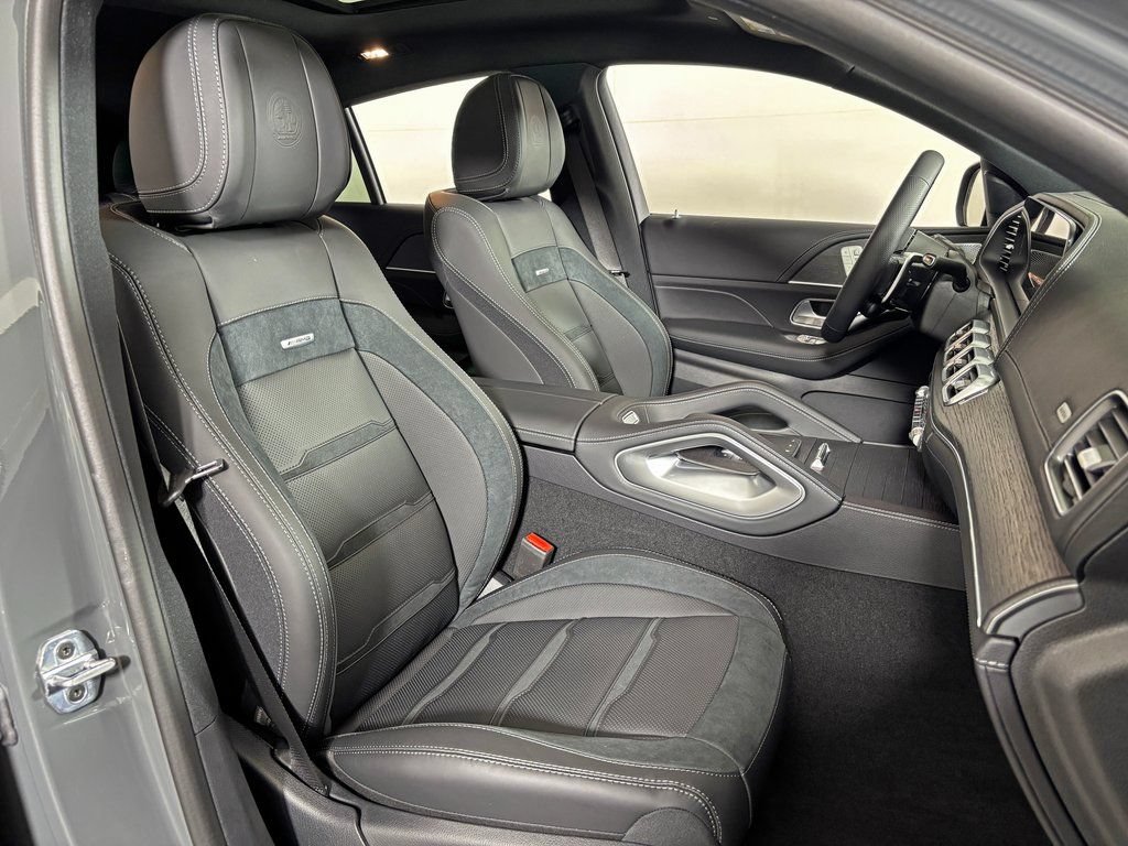 Certified 2026 Mercedes-Benz GLE 53 AMG 4MATIC Coupe image 33