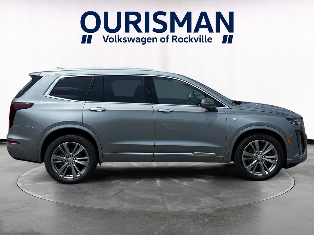 Used 2024 Cadillac XT6 Premium Luxury AWD/4WD image 7