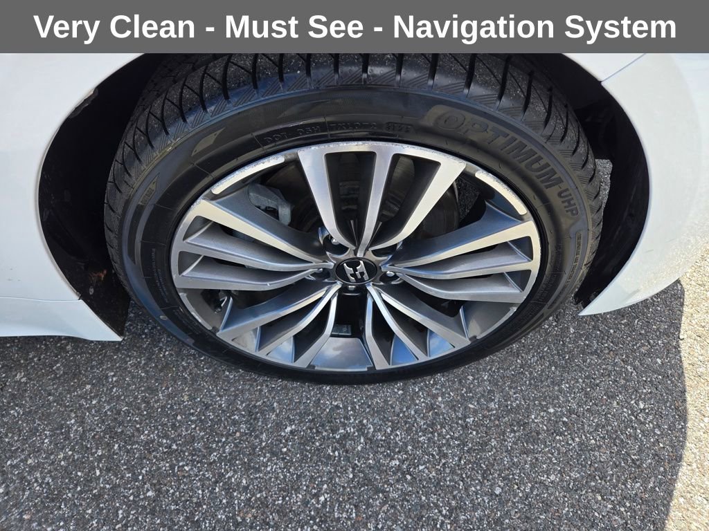 Used 2019 Kia Stinger Premium image 12