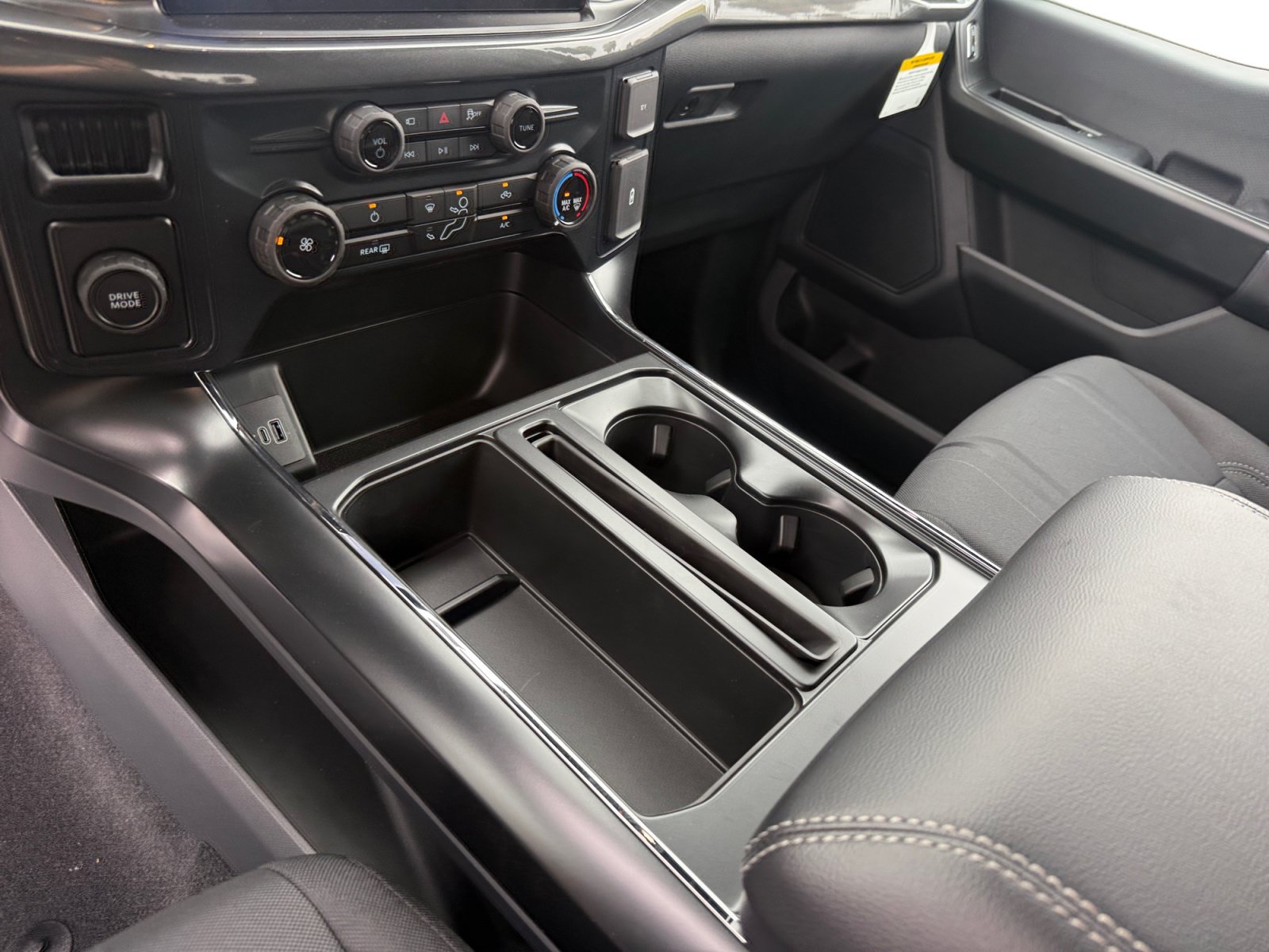 New 2026 Ford F150 STX w/ Equipment Group 200A RWD image 13